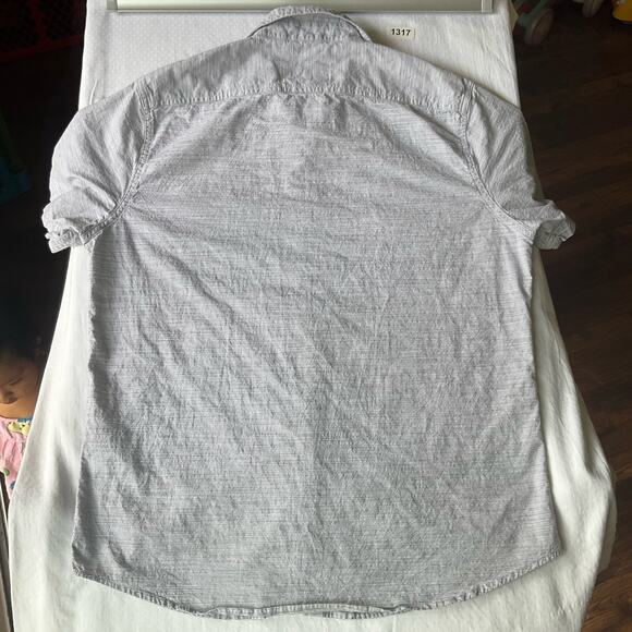 Lee Men’s Short Sleeve Button Down Shirt size L, Gray, Stretch & Regular Fit - Picture 8 of 8